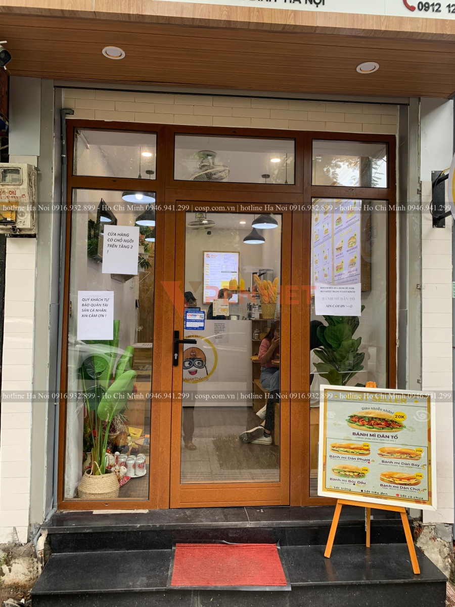 thi-cong-cua-hang-banh-my-dan-to 